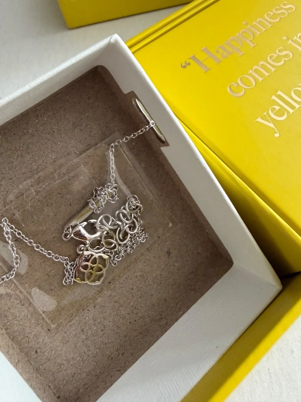 KENDRA SCOTT Elisa Gold Mother of Pearl Necklace Gift Set of 2, NIB